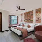 Panna Vilas - A Lake Facing Boutique Hotel
